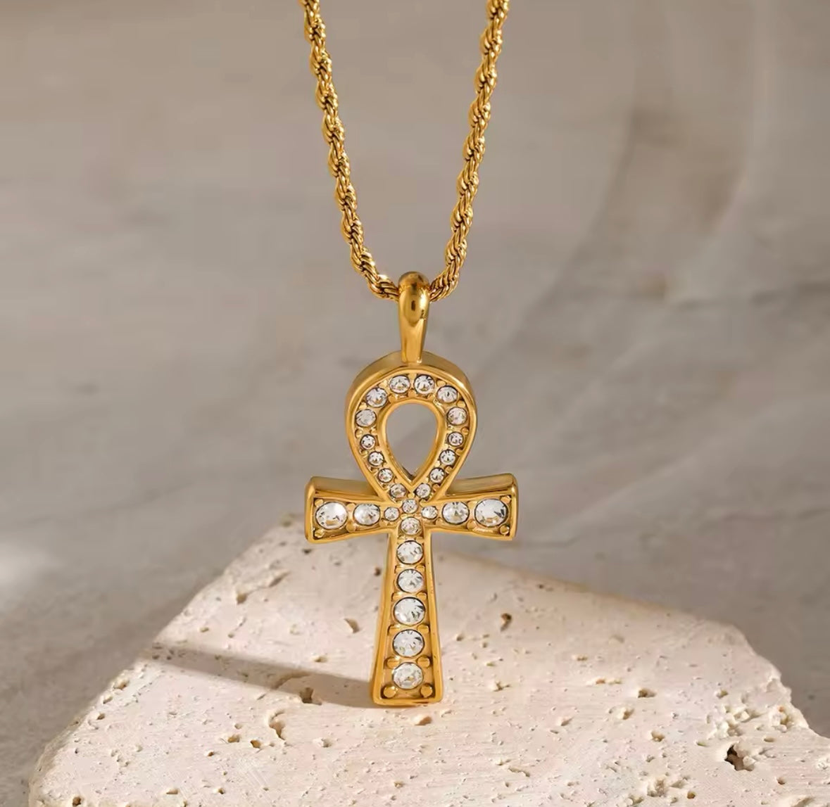 Collier Croix Minimaliste – Acier Inoxydable