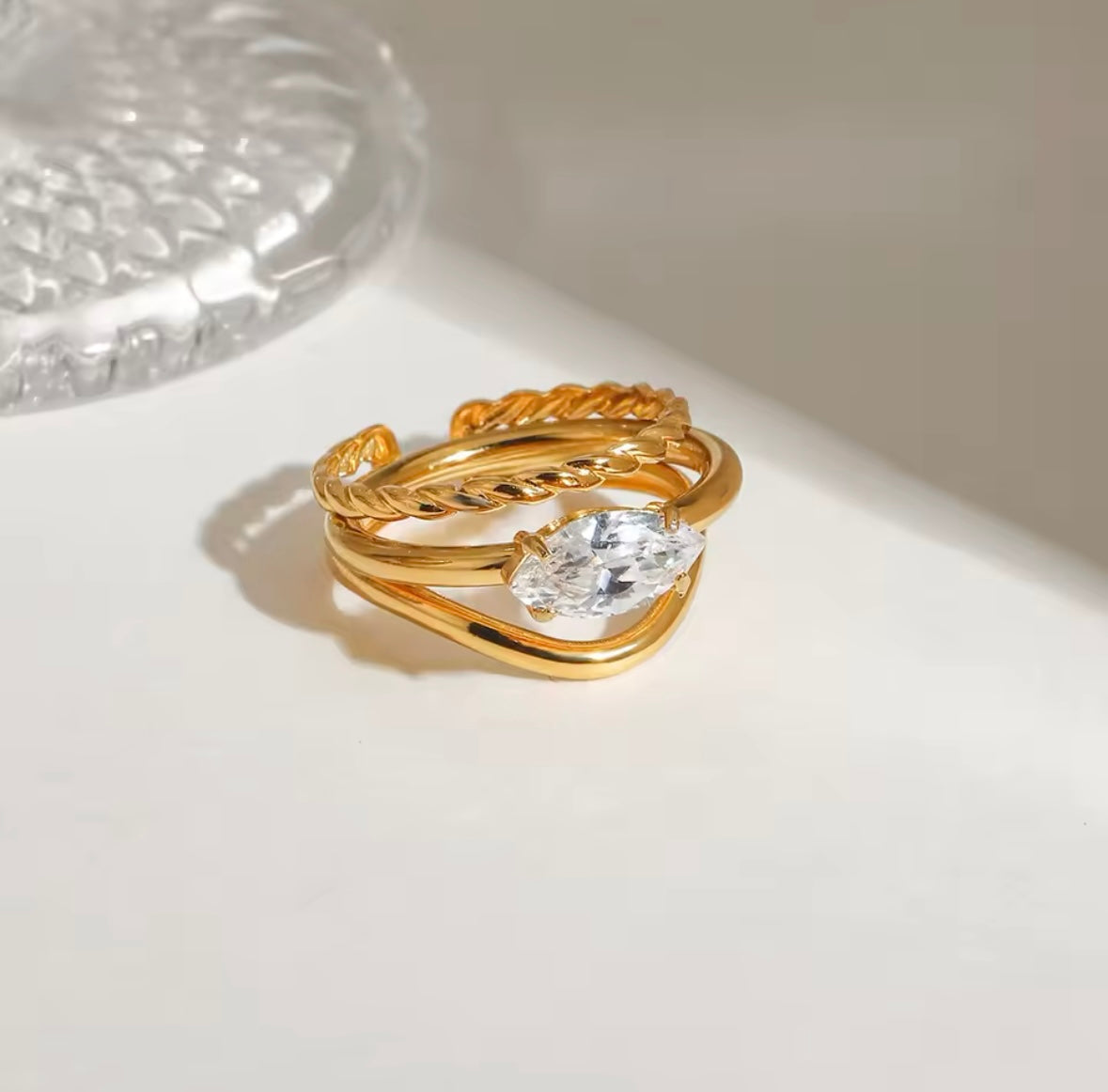 Ensemble de 2 Bagues Œil de Cheval Strass – Double Couche, Design Évider et Torsions, Bijou Élégant pour Femmes
