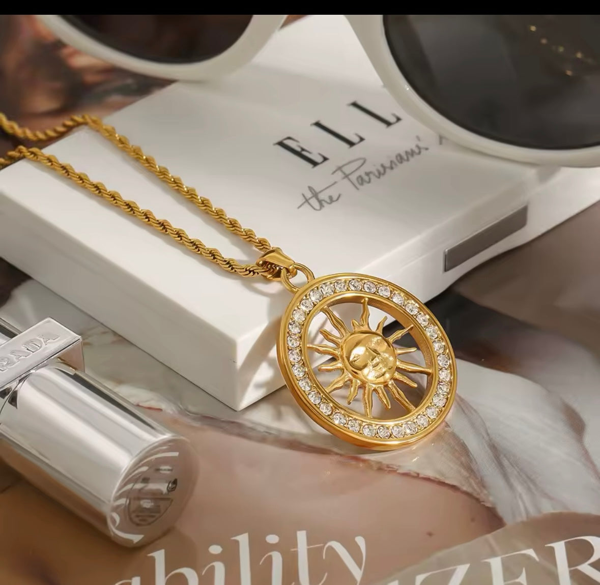 Collier Pendentif Soleil en Acier Inoxydable Doré - Plaqué Or 18K
