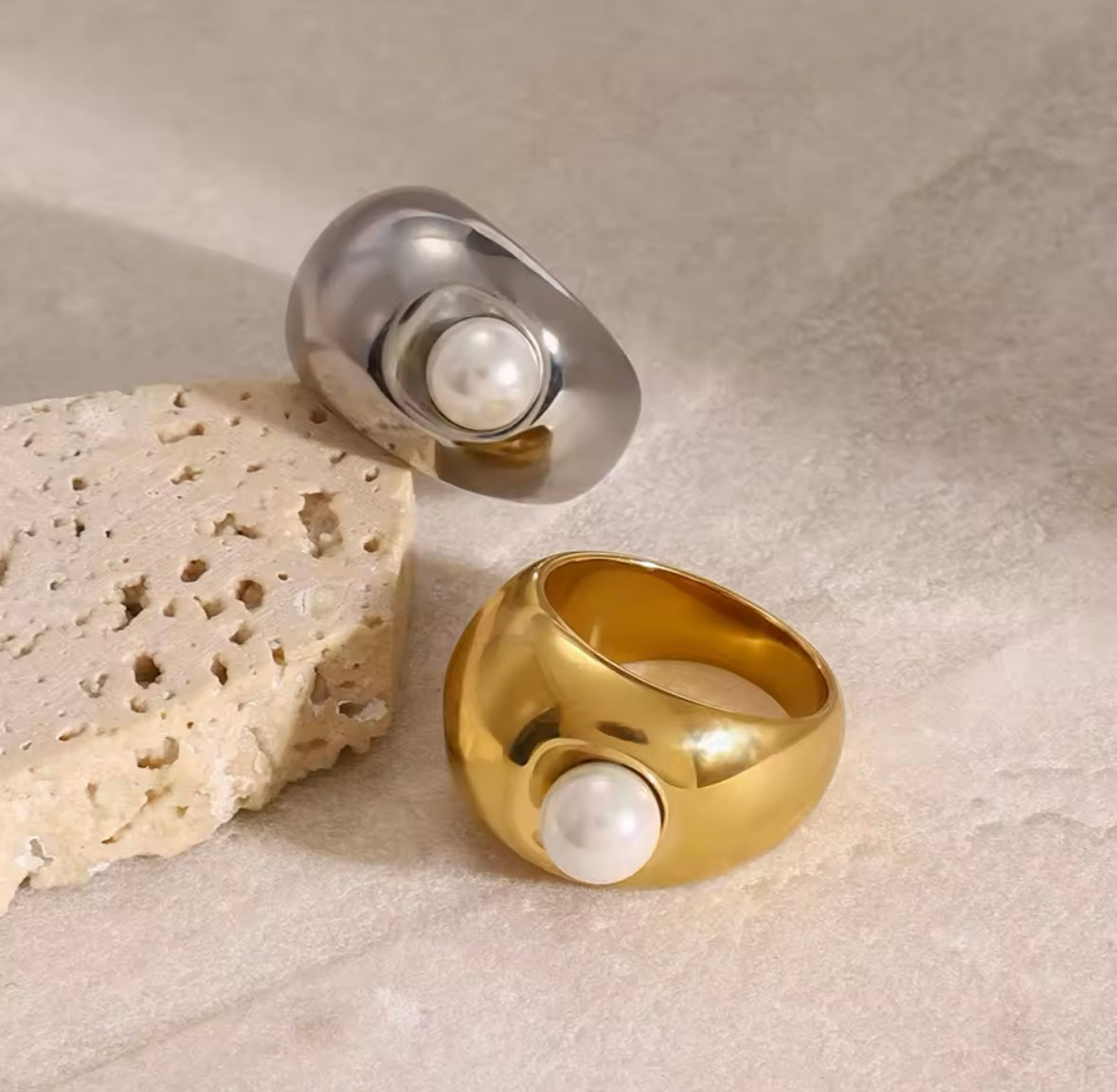 Bague en Perles Fait à la Main – Bague Empilable Ronde, Bijou Élégant pour Femmes