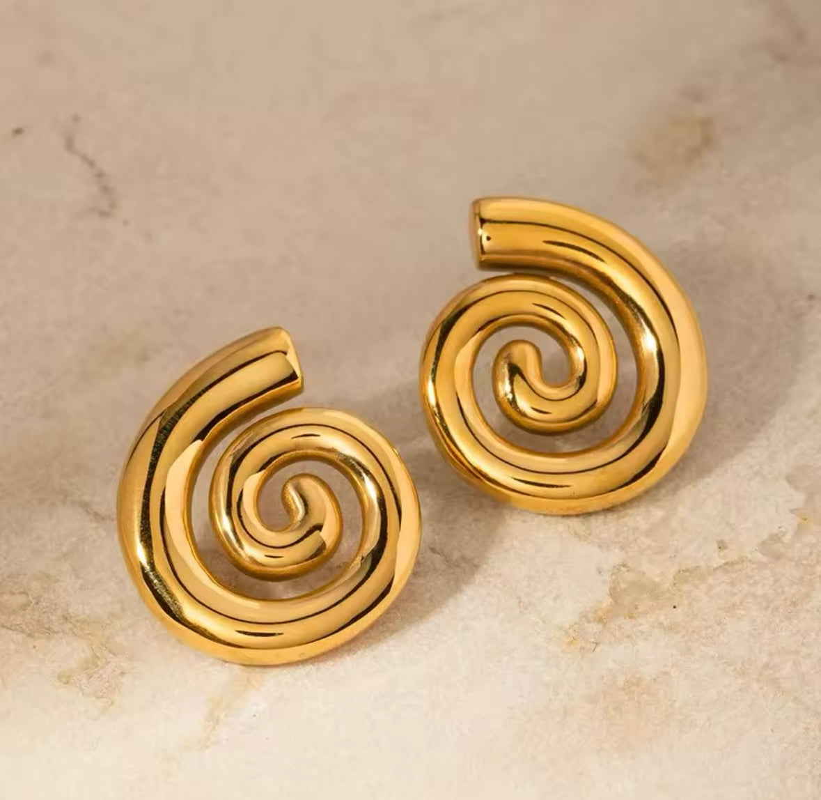 Greek Spiral Earrings – 18K Gold Plated Stainless Steel – Elegant and Timeless Jewelry