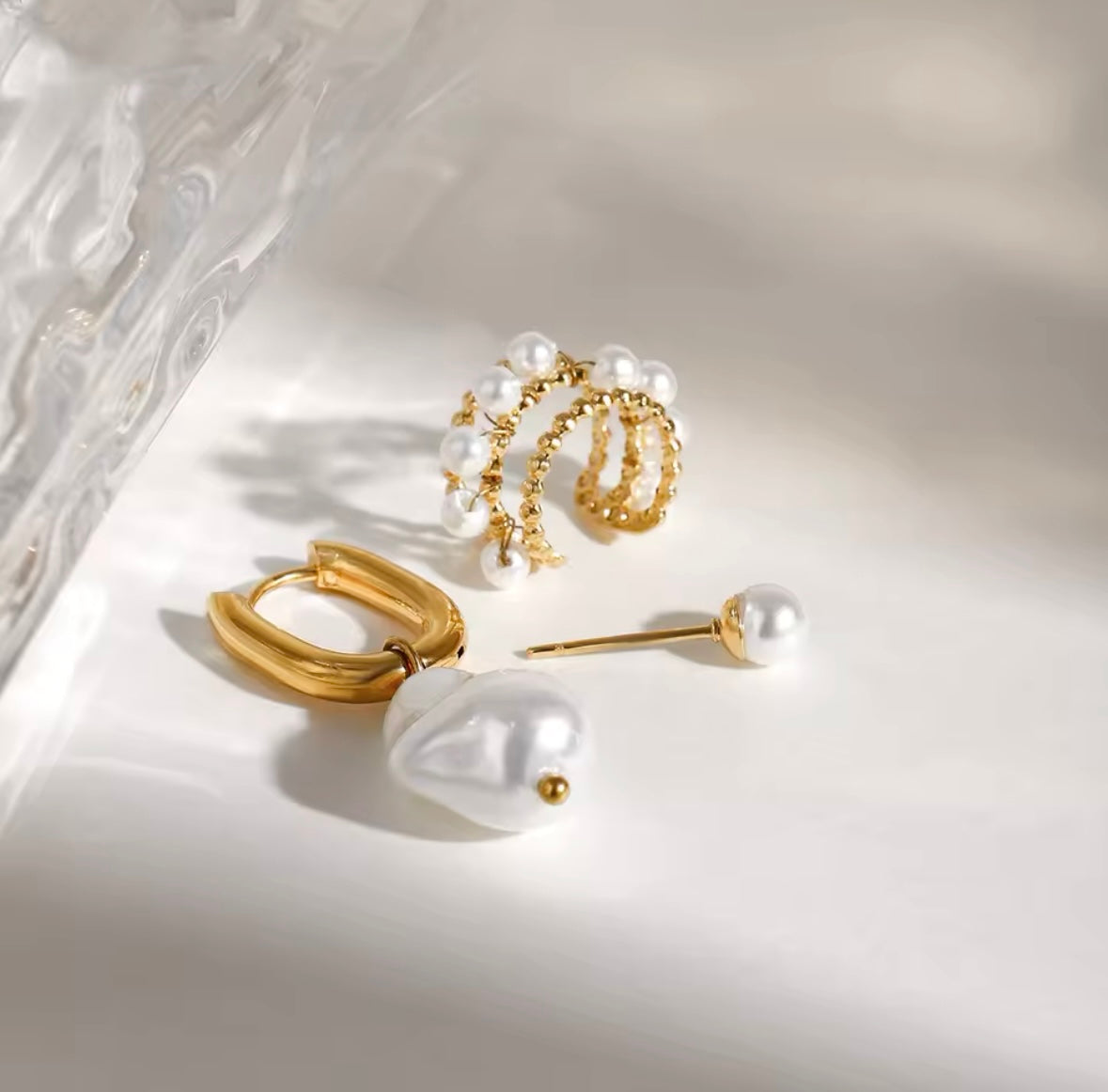 Pearl &amp; Opal Earring Set – Minimalist Elegance